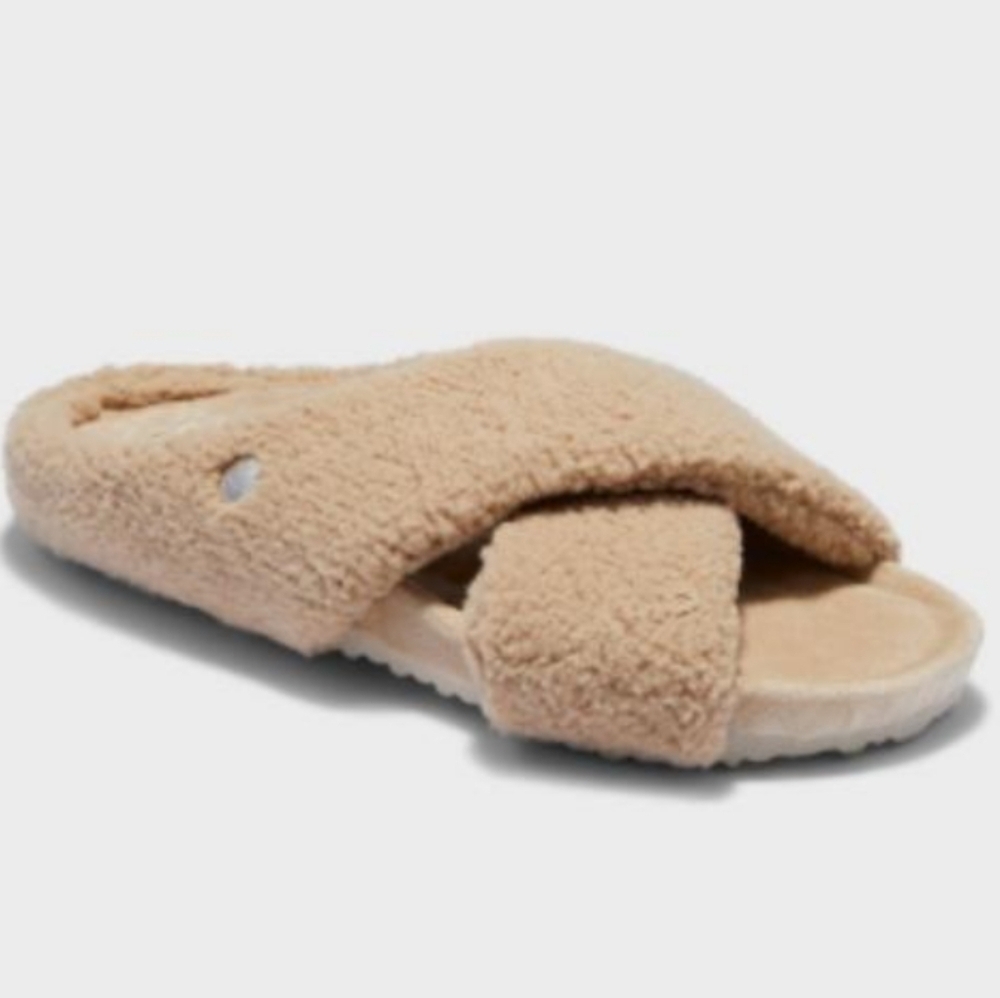 NWT Dearfoams DLuxe Slipper Sz Med